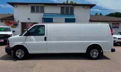 2018 Chevrolet Express Cargo EXT