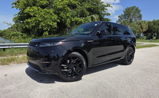 2026 Land Rover Range Sport P400 Dynamic SE