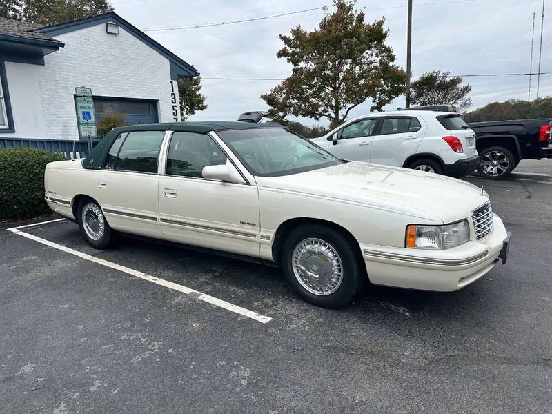 1998 Cadillac Deville — a typically priced live listing