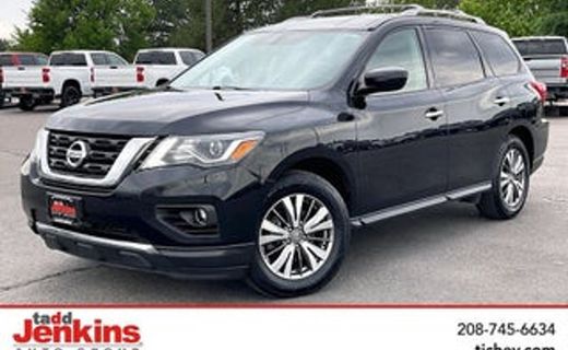 2020 Nissan Pathfinder SV