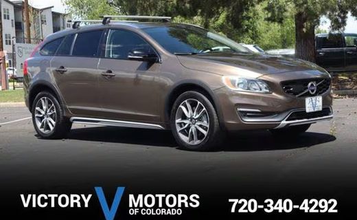 2015 Volvo V60CC Premier