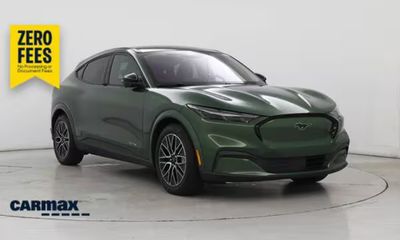 2025 Ford Mustang Mach-E Premium