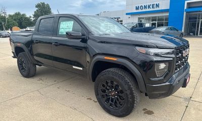 2026 GMC Canyon Elevation