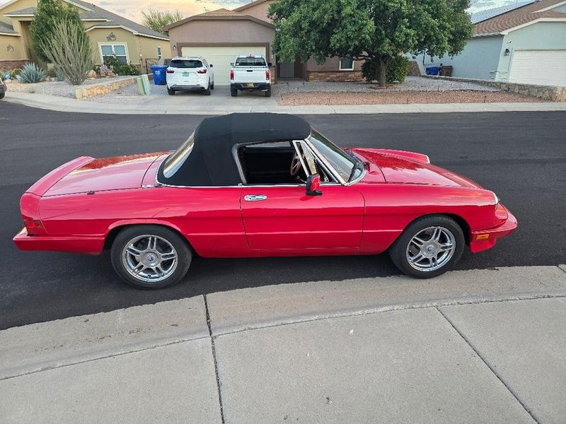 1986 Alfa Romeo Spider — a typically priced live listing