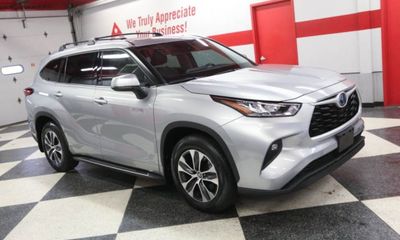 2020 Toyota Highlander XLE