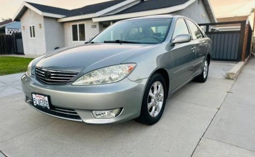2005 Toyota Camry