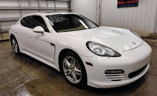 2012 Porsche Panamera