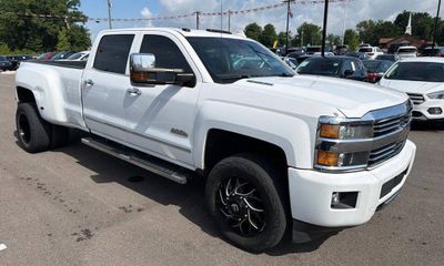 2015 Chevrolet Silverado High Country