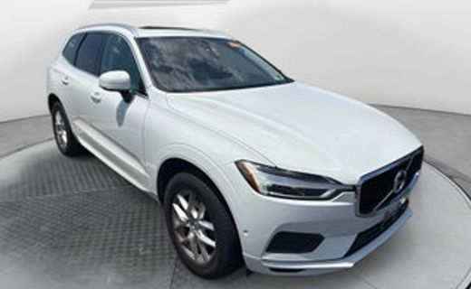 2019 Volvo XC60 Momentum