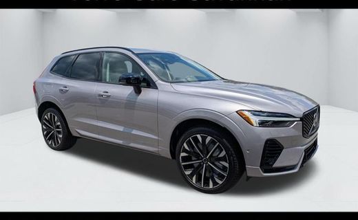 2026 Volvo XC60 Ultra Dark