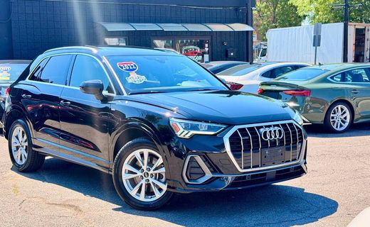2022 Audi Q3