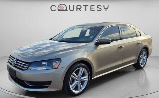 2015 Volkswagen Passat SE