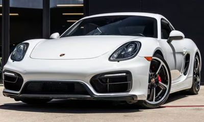 2015 Porsche Cayman S GTS