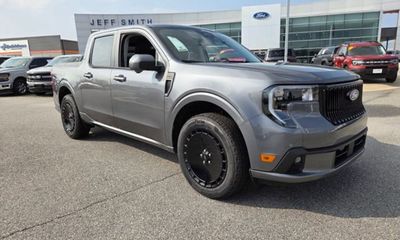 2026 Ford Maverick Lobo Premium