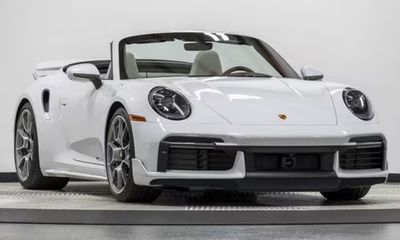 2022 Porsche 911 Turbo S