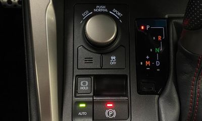 2015 Lexus NX 200T Luxury