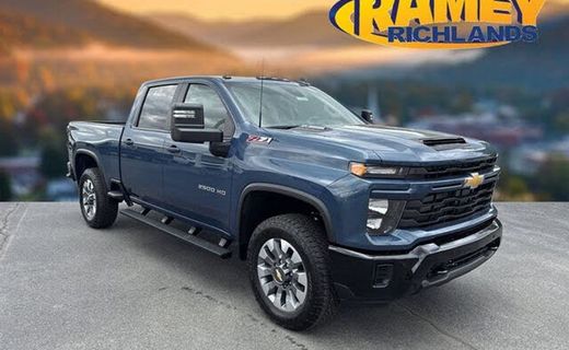 2026 Chevrolet Silverado HD Custom