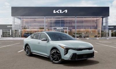 2026 Kia K4 GT Line