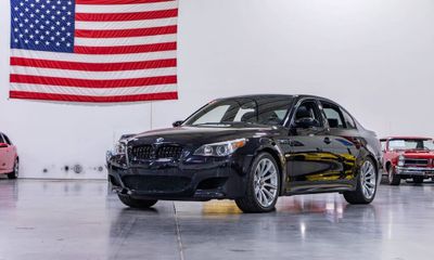 2006 BMW M5 Base