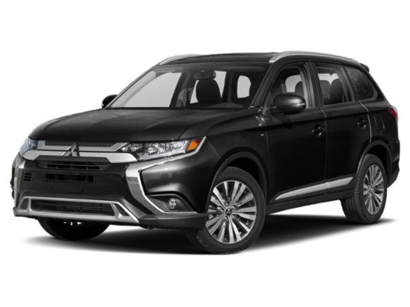 2019 Mitsubishi Outlander — a typically priced live listing