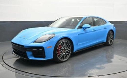 2026 Porsche Panamera GTS