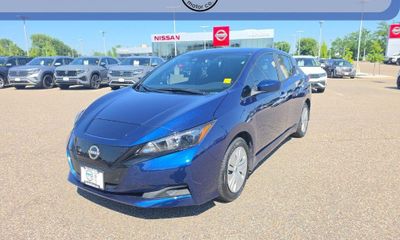2025 Nissan Leaf S