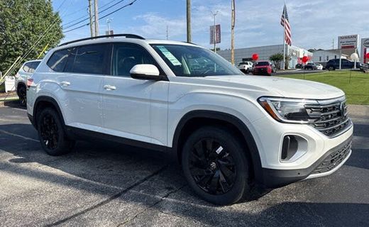 2026 Volkswagen Atlas SE