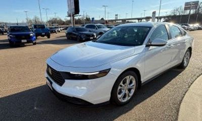 2025 Honda Accord LX
