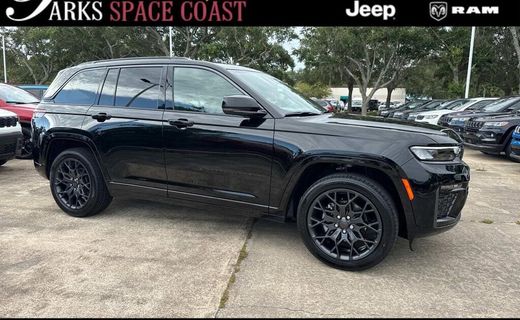 2026 Jeep Grand Cherokee Summit