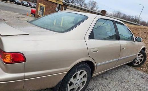2000 Toyota Camry XLE