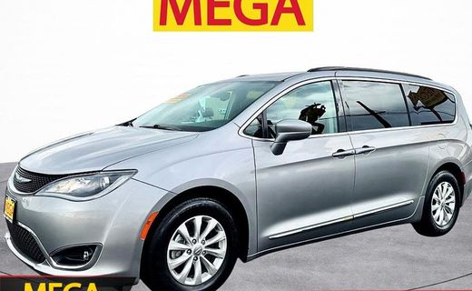 2017 Chrysler Pacifica Touring L
