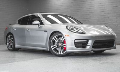 2014 Porsche Panamera Turbo