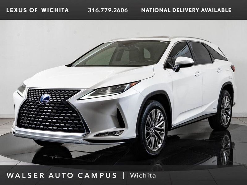 2022 Lexus RX — a typically priced live listing
