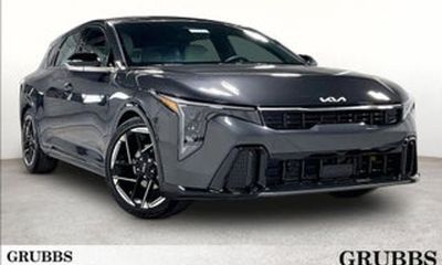 2026 Kia K4 GT Line