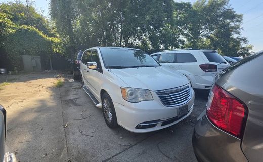 2011 Chrysler Town AND Country Limited