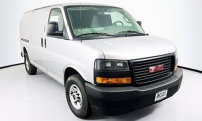 2026 GMC Savana EXT