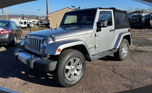2013 Jeep Wrangler Sahara
