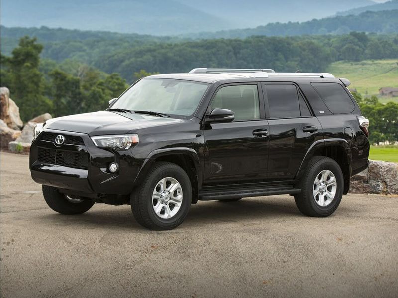 2018 Toyota 4runner — a typically priced live listing