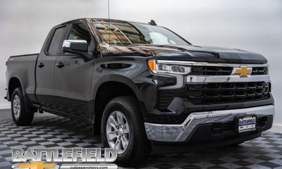 2025 Chevrolet Silverado LT