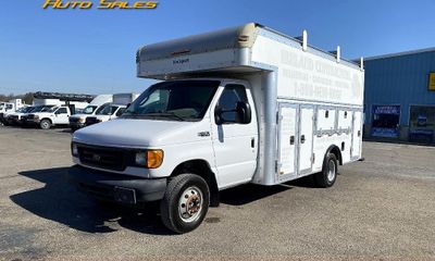 2005 Ford E-450 Commercial Cutaway E450