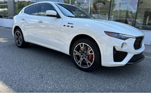 2022 Maserati Levante Modena