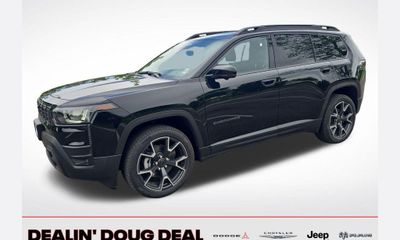 2026 Jeep Cherokee Overland