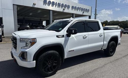 2021 GMC Sierra AT4