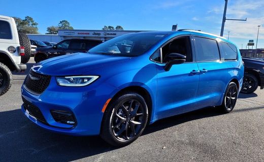 2026 Chrysler Pacifica Limited