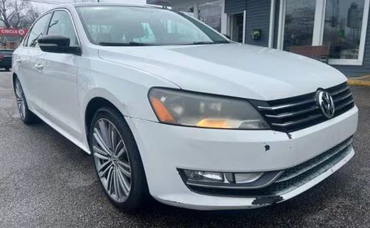 2015 Volkswagen Passat SE