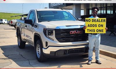 2026 GMC Sierra Pro