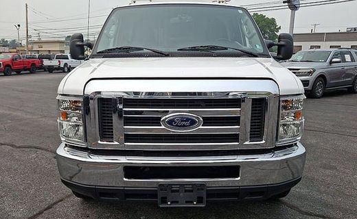 2019 Ford E-350 Super Duty