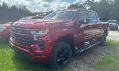 2024 Chevrolet Silverado RST