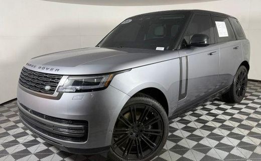 2026 Land Rover Range SE