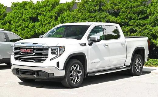2023 GMC Sierra SLT